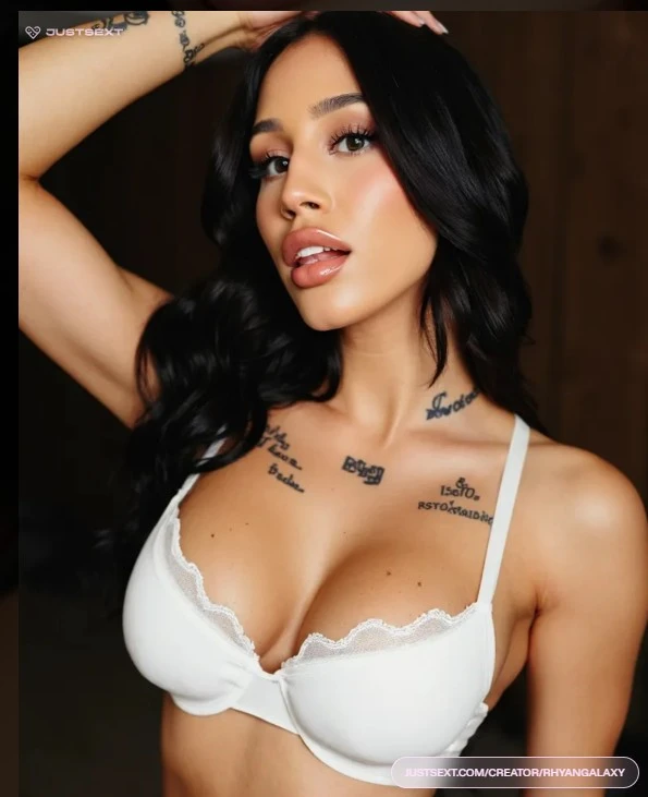 JustSext interface and characters